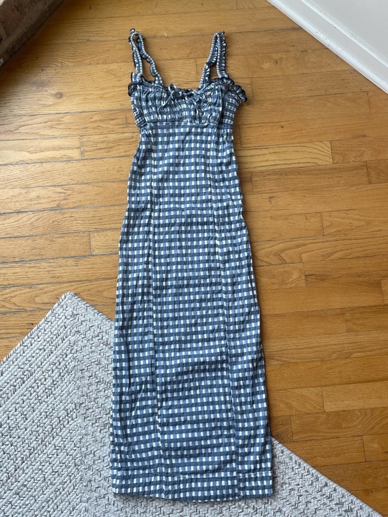 Free People Dresses & Skirts - Free People Blue Gingham Smocked Midi Dress